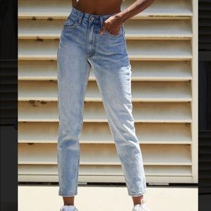 Brandy Melville John Galt Mom Jeans